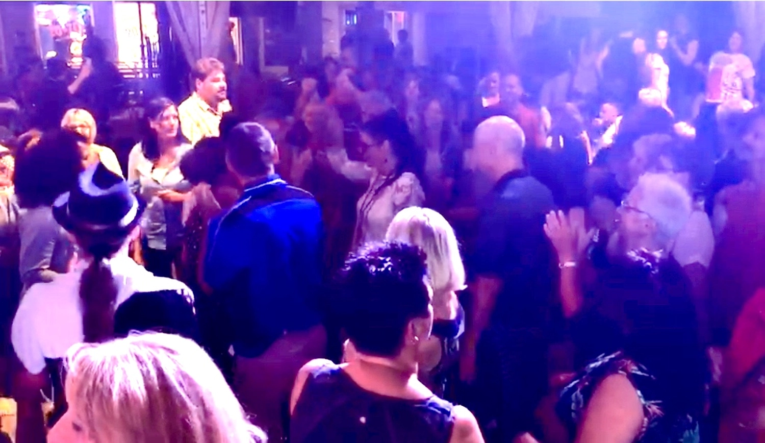 HerzLicht Bea - Sängerin